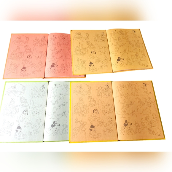 4 Vintage Walt Disney Bantam books - Picture 3 of 11